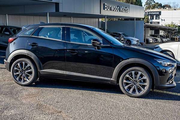 2025 Mazda CX-3 G20 Pure DK