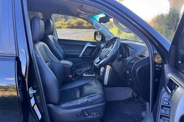 2011 Toyota Landcruiser VX VDJ200R
