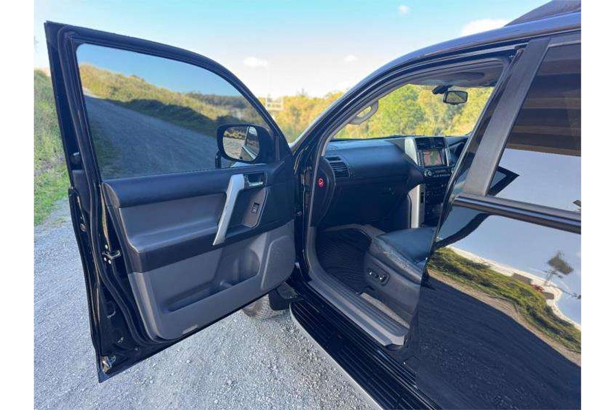 2011 Toyota Landcruiser VX VDJ200R