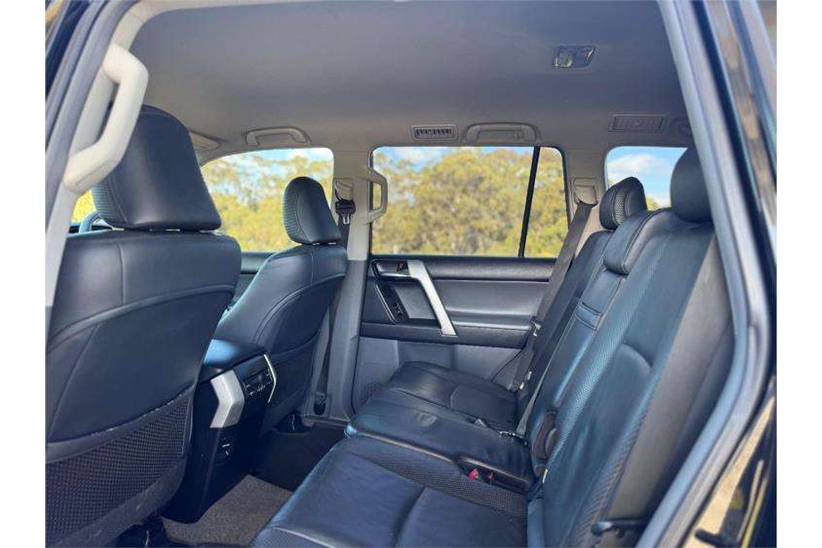 2011 Toyota Landcruiser VX VDJ200R