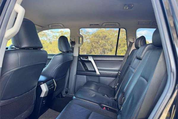 2011 Toyota Landcruiser VX VDJ200R