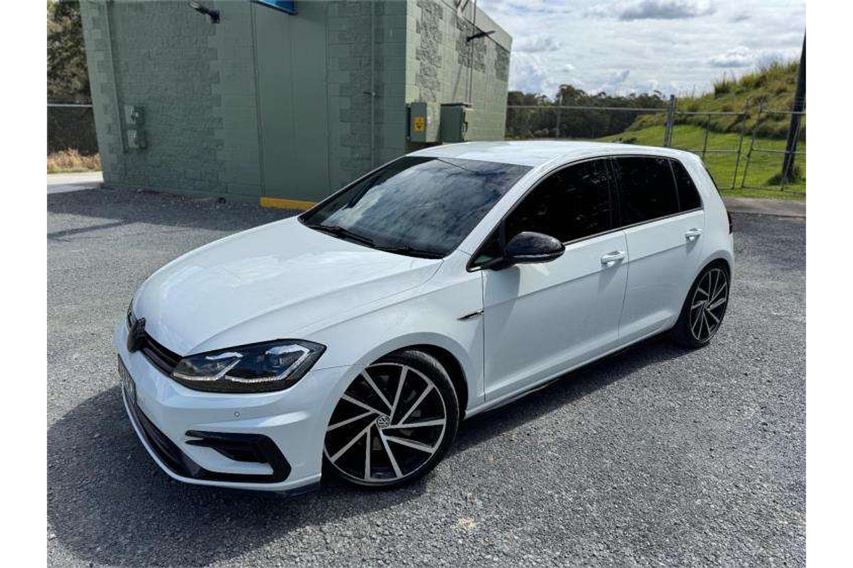 2017 Volkswagen Golf R Grid Edition 7.5