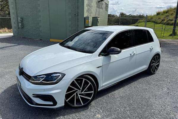 2017 Volkswagen Golf R Grid Edition 7.5