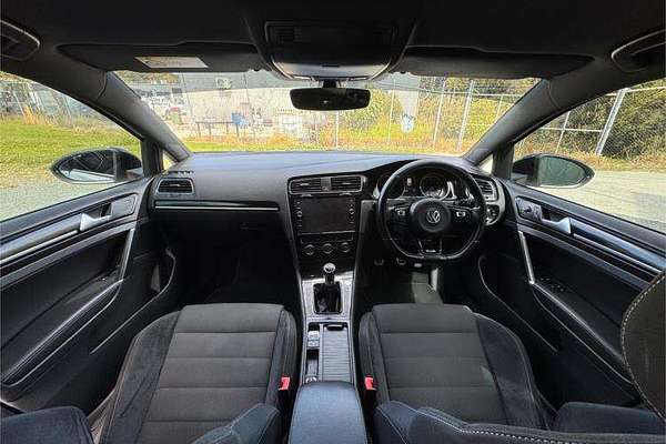 2017 Volkswagen Golf R Grid Edition 7.5