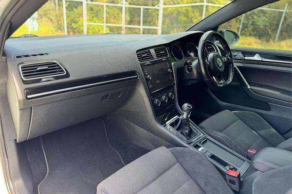2017 Volkswagen Golf R Grid Edition 7.5