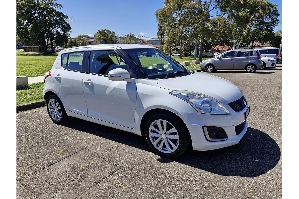 2016 Suzuki Swift GL Navigator FZ