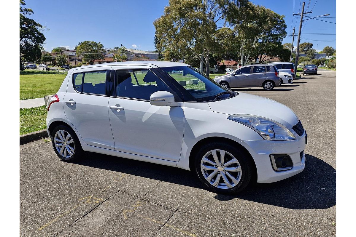 2016 Suzuki Swift GL Navigator FZ