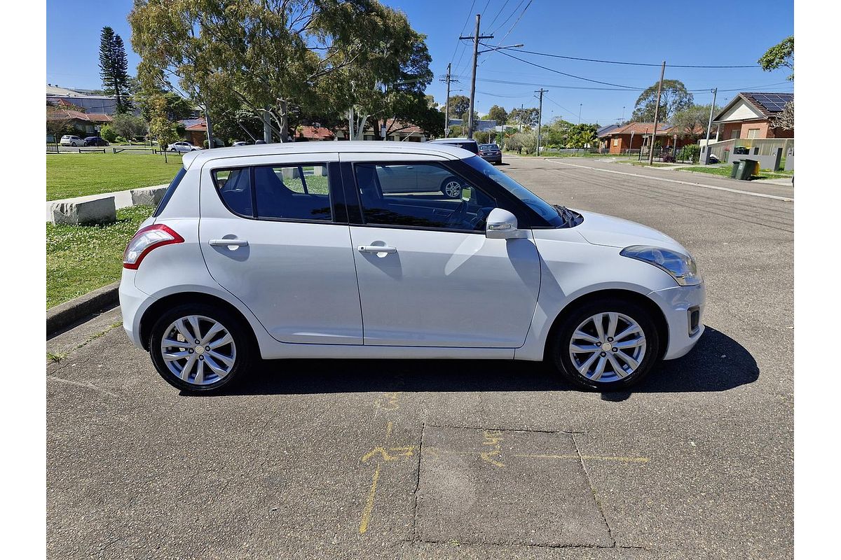 2016 Suzuki Swift GL Navigator FZ