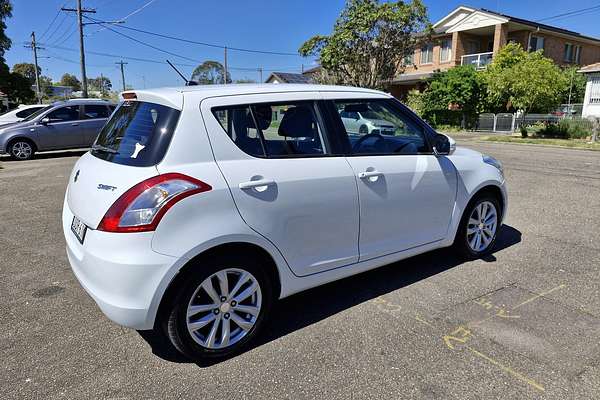 2016 Suzuki Swift GL Navigator FZ