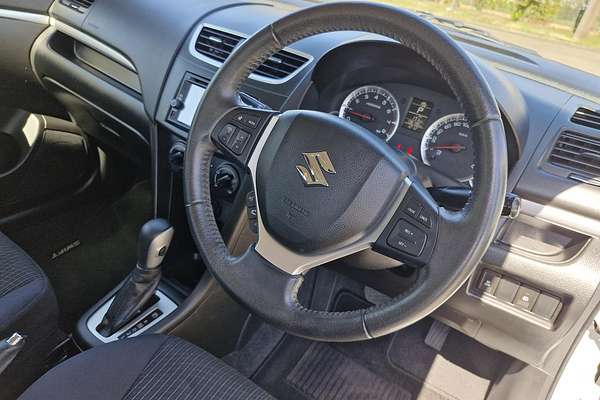 2016 Suzuki Swift GL Navigator FZ