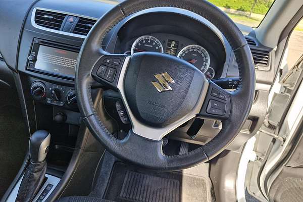 2016 Suzuki Swift GL Navigator FZ