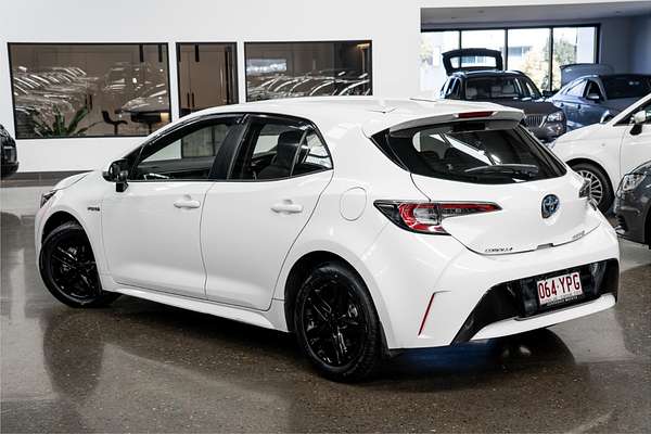 2018 Toyota Corolla Ascent Sport Hybrid ZWE211R