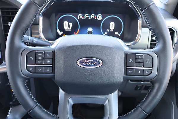 2023 Ford F-150 Lariat 4X4 LWB