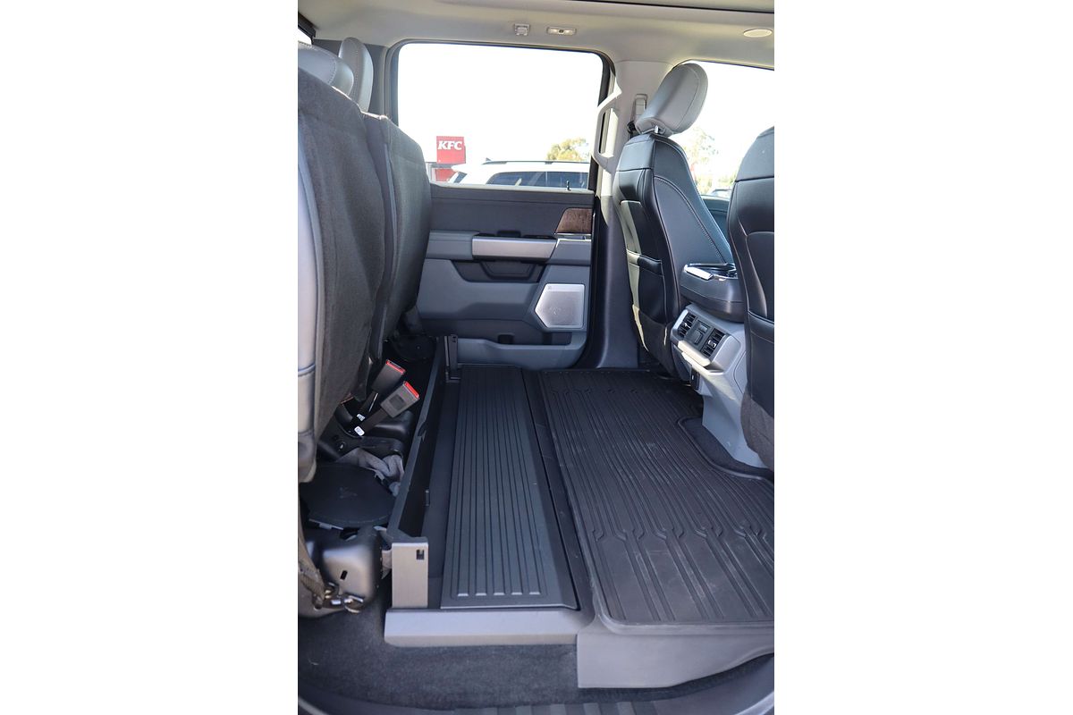 2023 Ford F-150 Lariat 4X4 LWB
