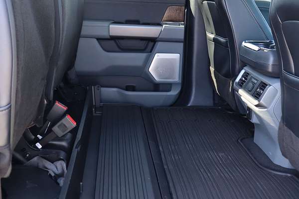 2023 Ford F-150 Lariat 4X4 LWB