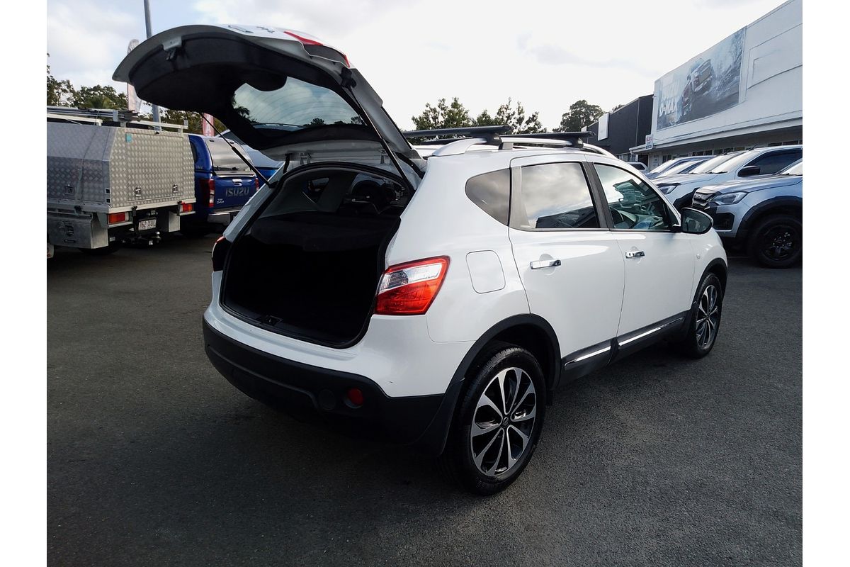 2013 Nissan Dualis Ti-L J10 Series 4