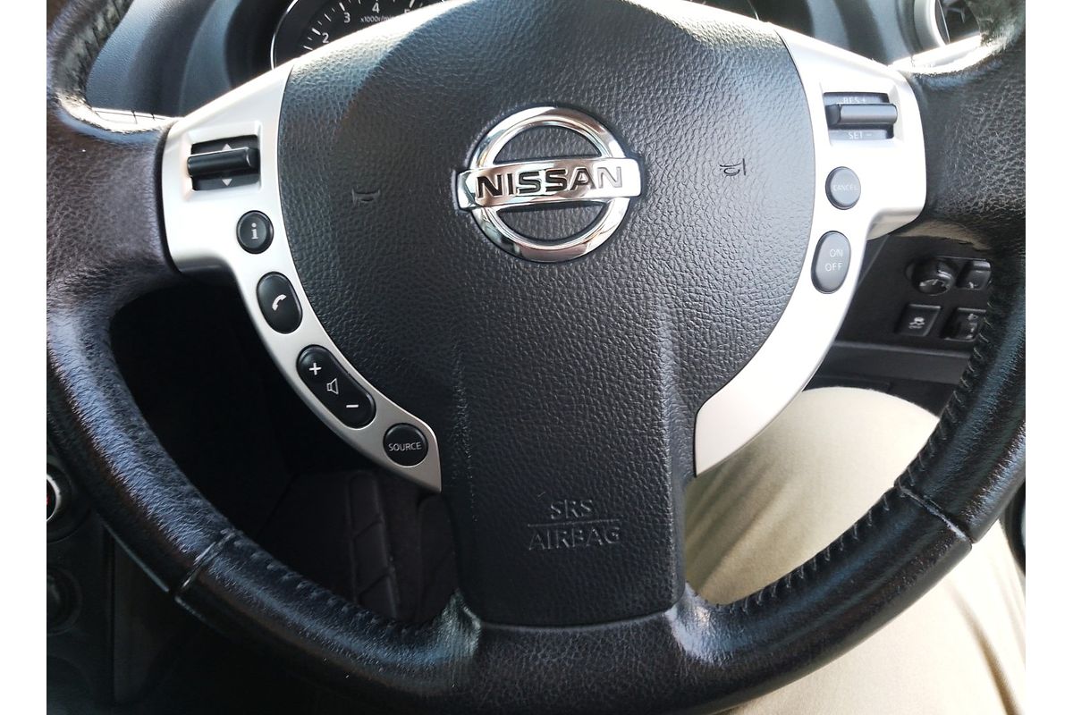 2013 Nissan Dualis Ti-L J10 Series 4