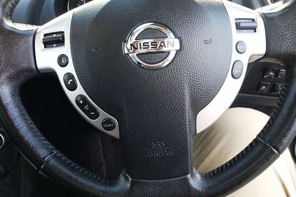 2013 Nissan Dualis Ti-L J10 Series 4