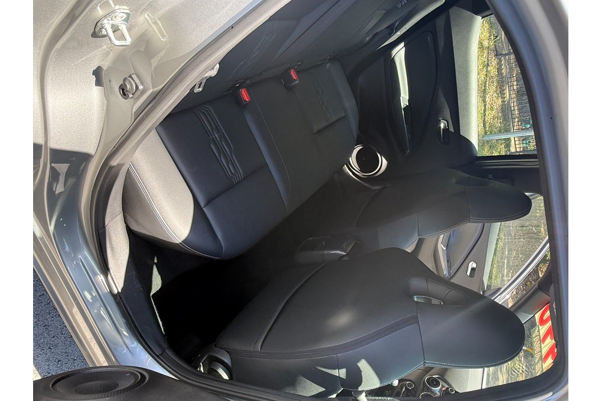 2023 Nissan JUKE ST-L F16