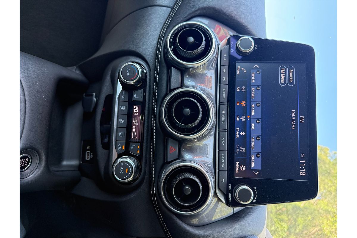 2023 Nissan JUKE ST-L F16