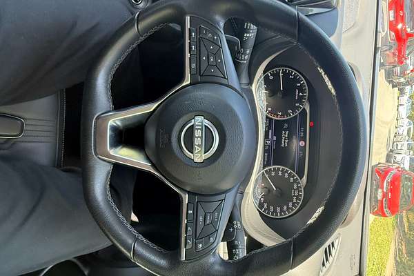 2023 Nissan JUKE ST-L F16