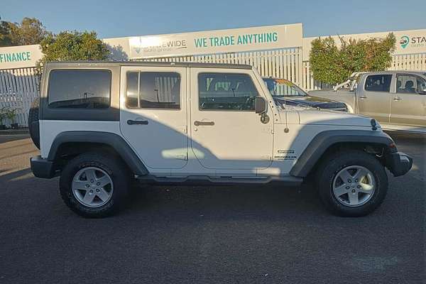 2011 Jeep Wrangler SPORT