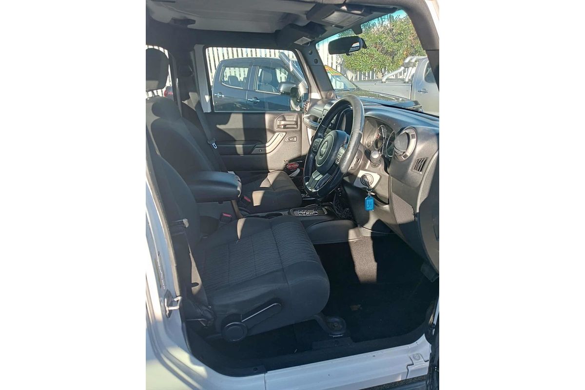 2011 Jeep Wrangler SPORT