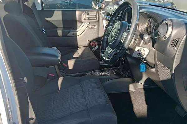 2011 Jeep Wrangler SPORT