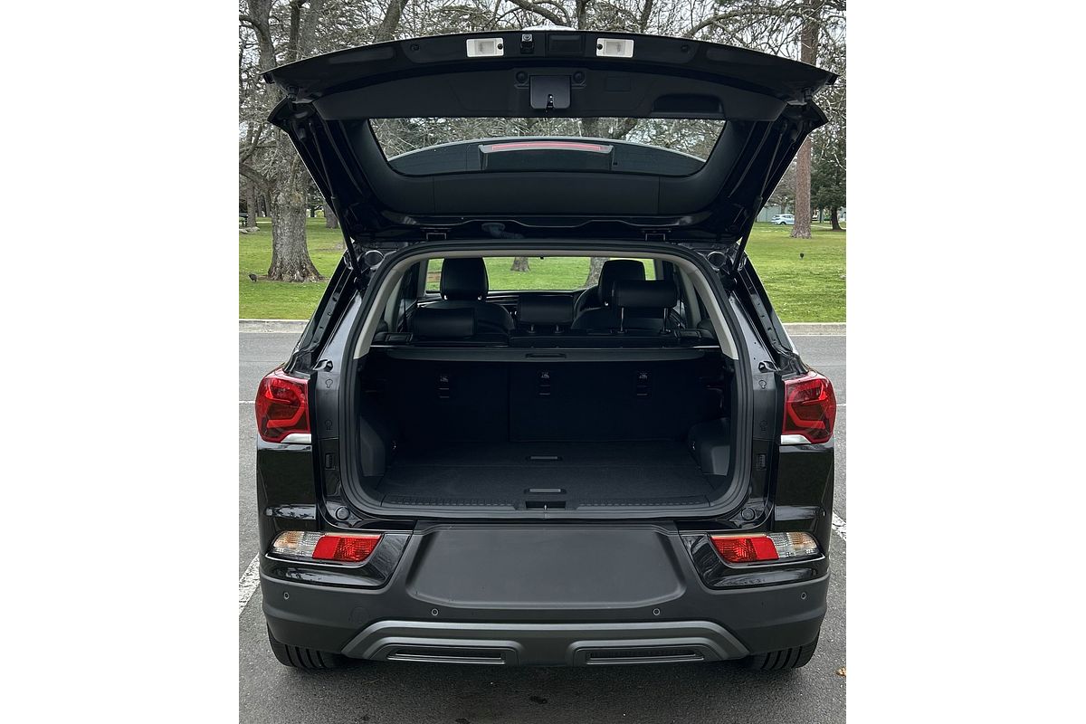 2024 SsangYong Korando ELX C300