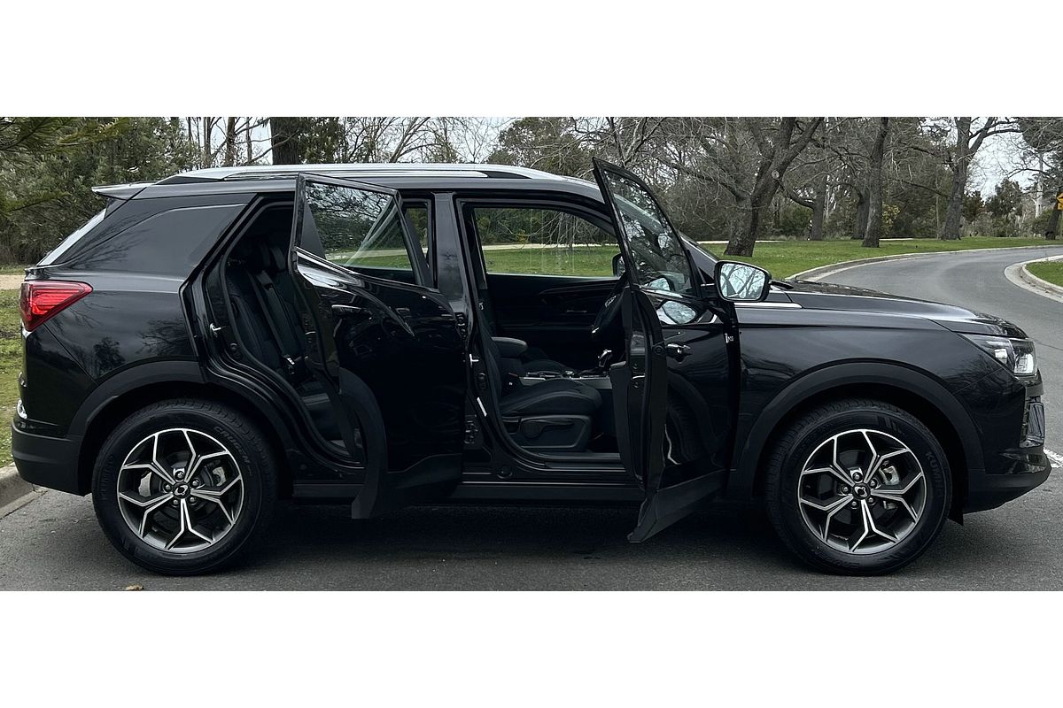 2024 SsangYong Korando ELX C300