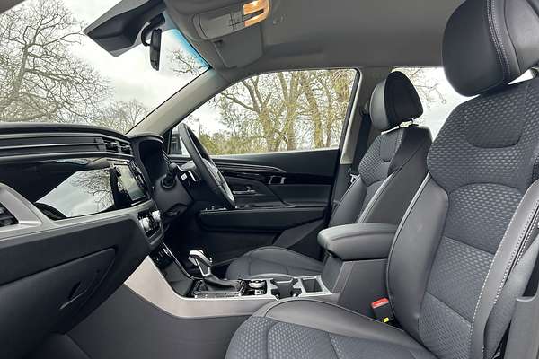 2024 SsangYong Korando ELX C300