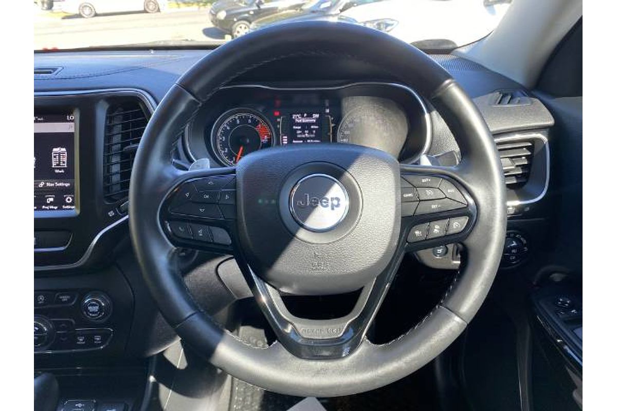 2019 Jeep Cherokee Night Eagle KL