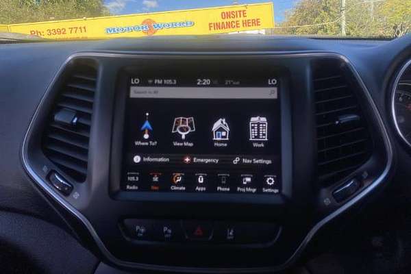 2019 Jeep Cherokee Night Eagle KL