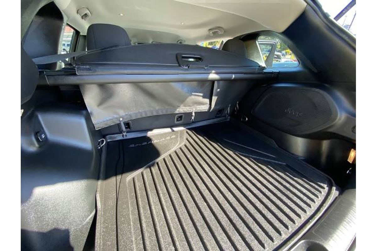 2019 Jeep Cherokee Night Eagle KL