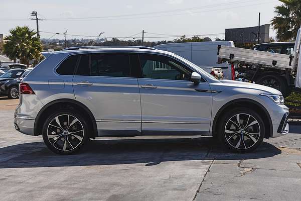 2023 Volkswagen Tiguan 162TSI R-Line 5N