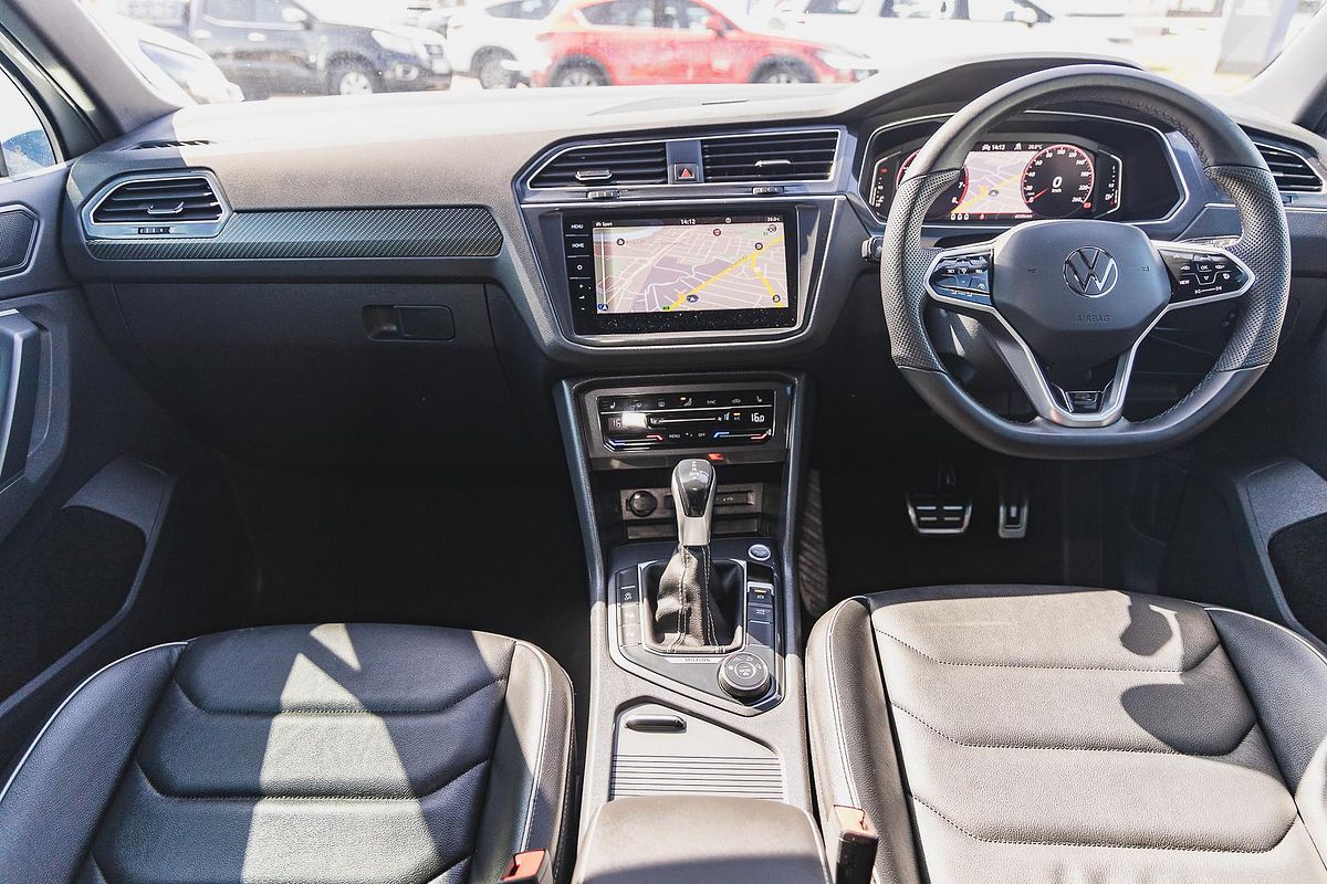 2023 Volkswagen Tiguan 162TSI R-Line 5N
