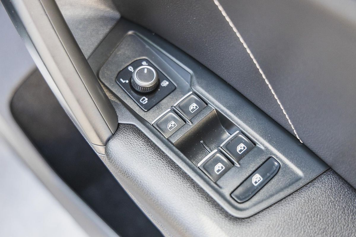 2023 Volkswagen Tiguan 162TSI R-Line 5N