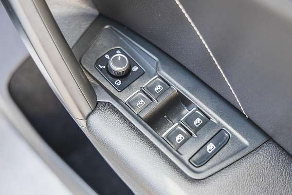 2023 Volkswagen Tiguan 162TSI R-Line 5N