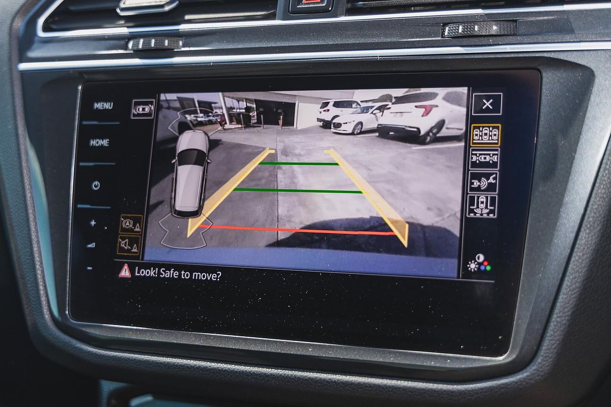 2023 Volkswagen Tiguan 162TSI R-Line 5N