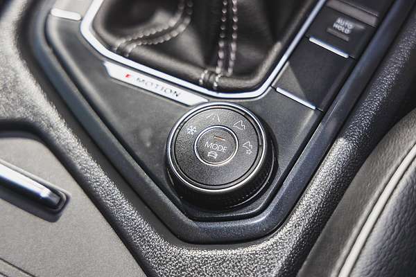 2023 Volkswagen Tiguan 162TSI R-Line 5N