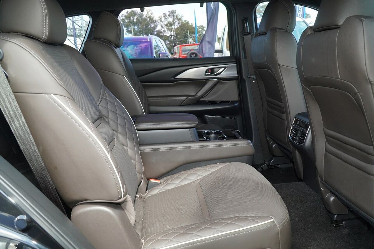 2023 Mazda CX-9 Azami LE TC