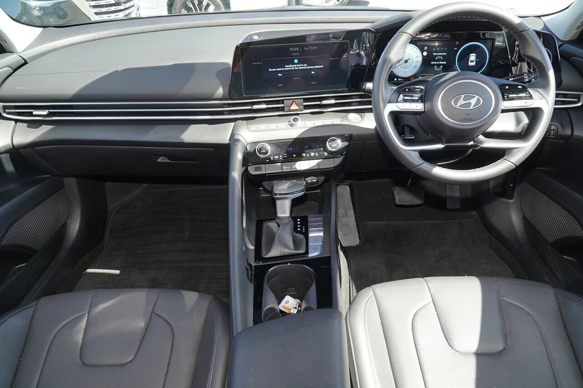 2024 Hyundai i30 Elite CN7.V2