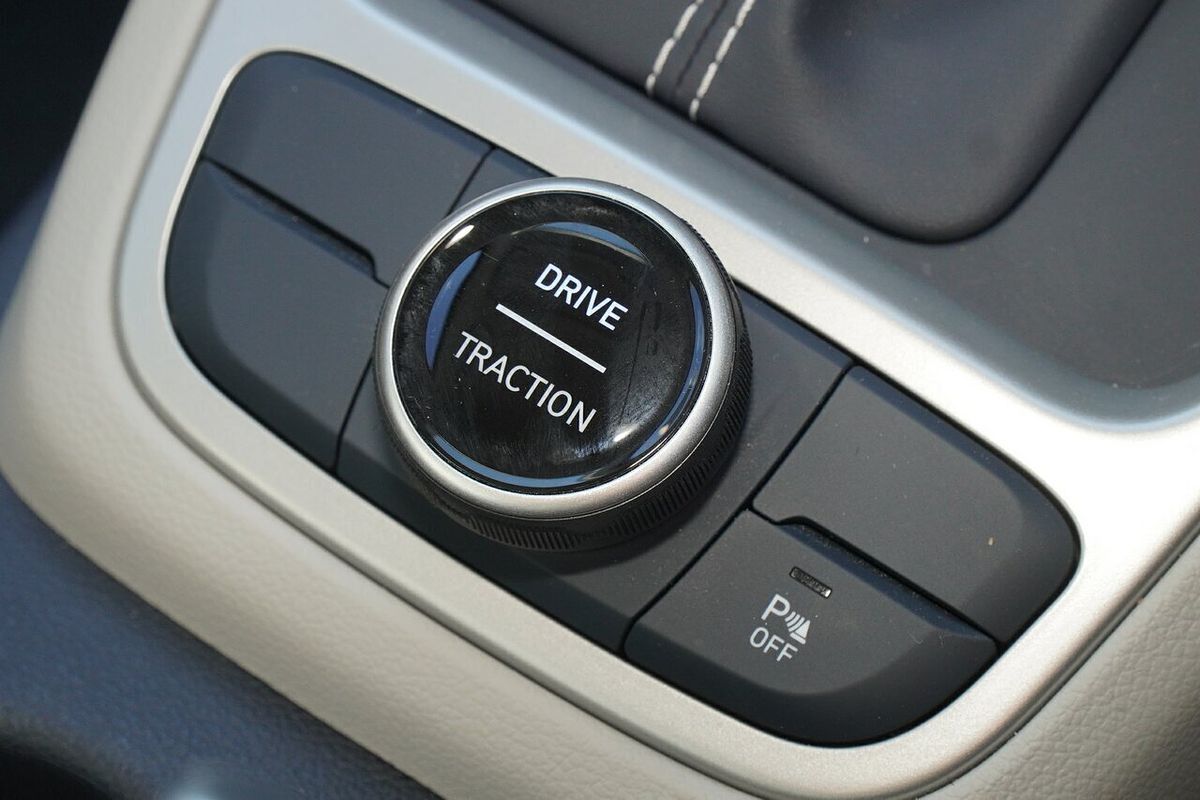 2025 Hyundai Venue Elite QX.V5