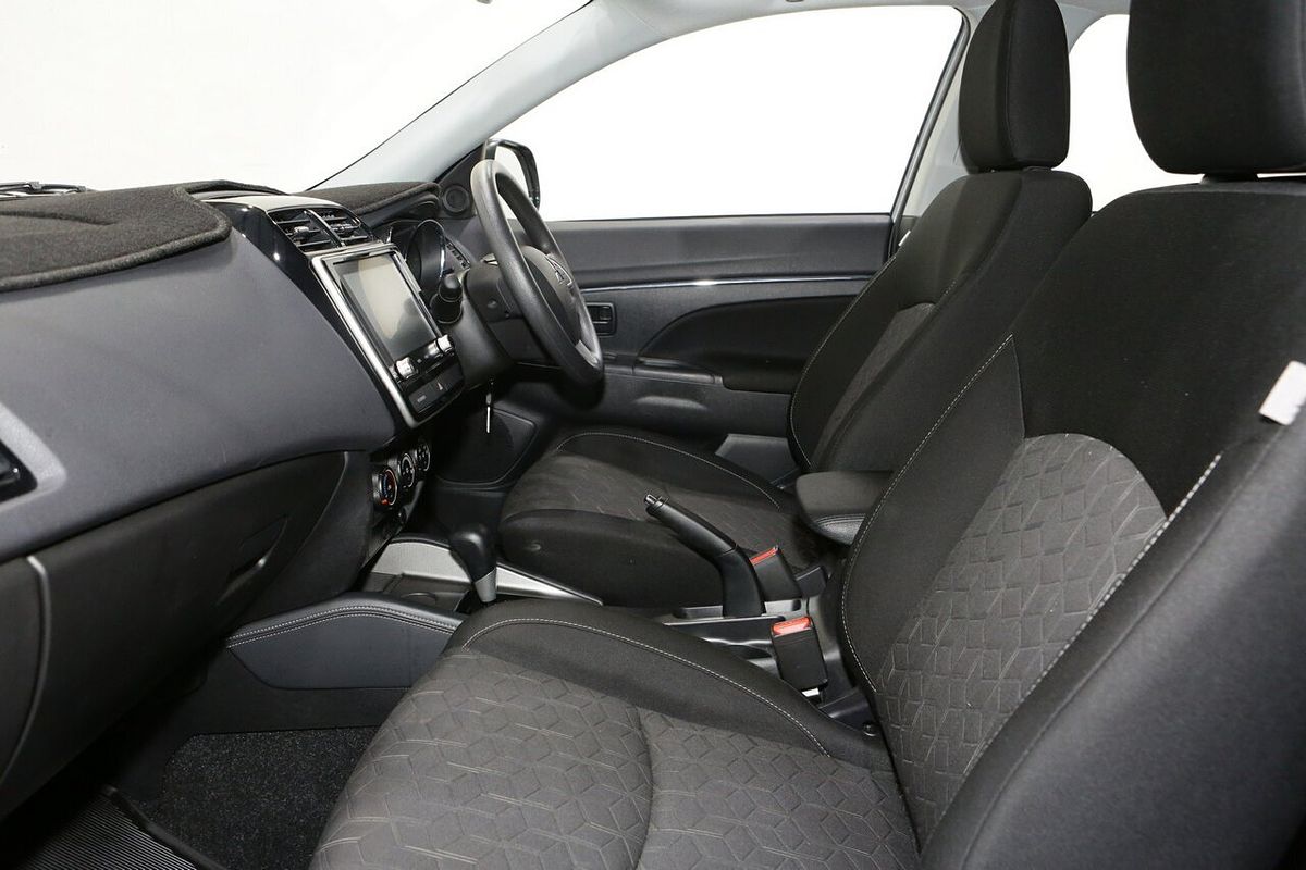 2024 Mitsubishi ASX GS XD