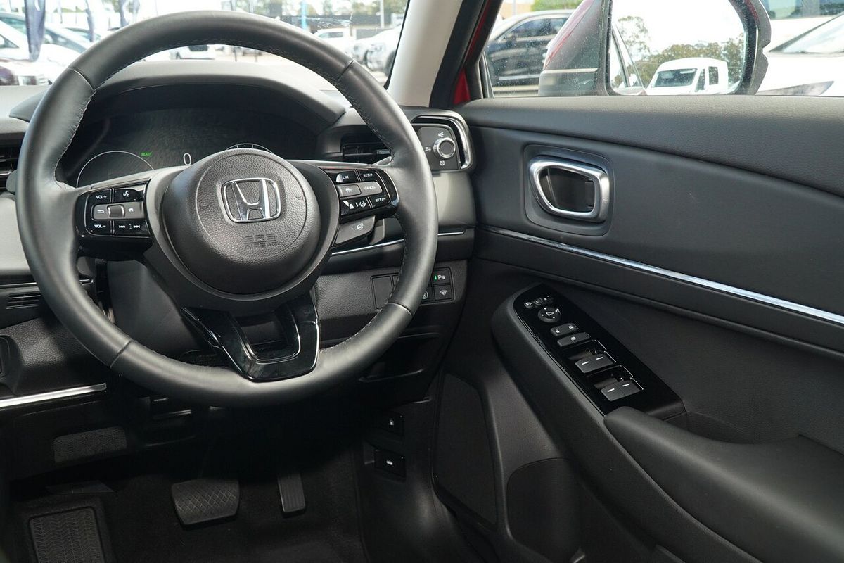 2024 Honda HR-V e:HEV L