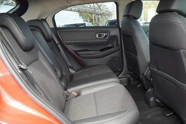 2024 Honda HR-V e:HEV L