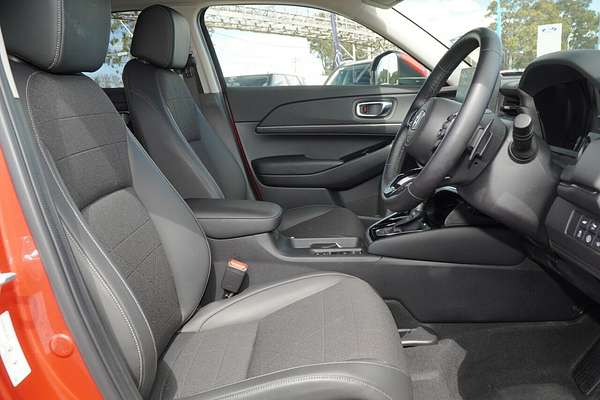2024 Honda HR-V e:HEV L