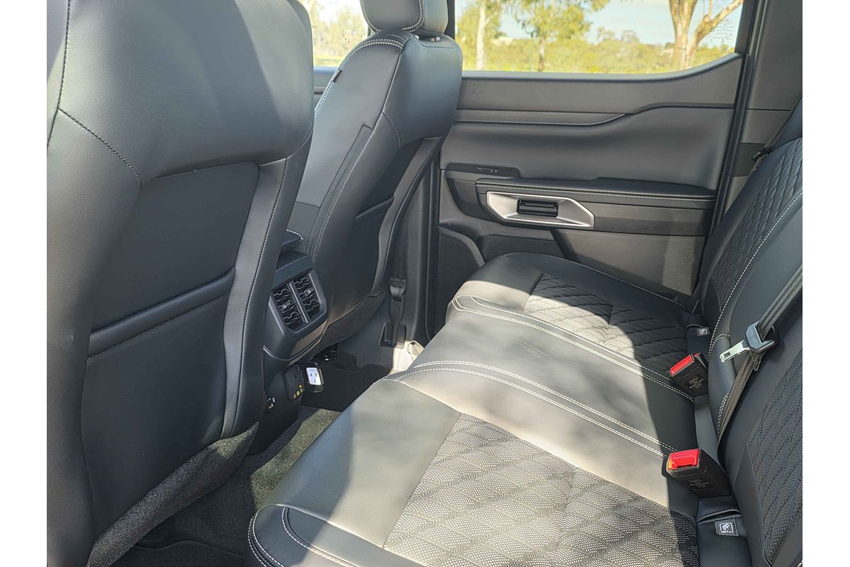 2025 Ford Ranger Platinum 4X4 3.0L