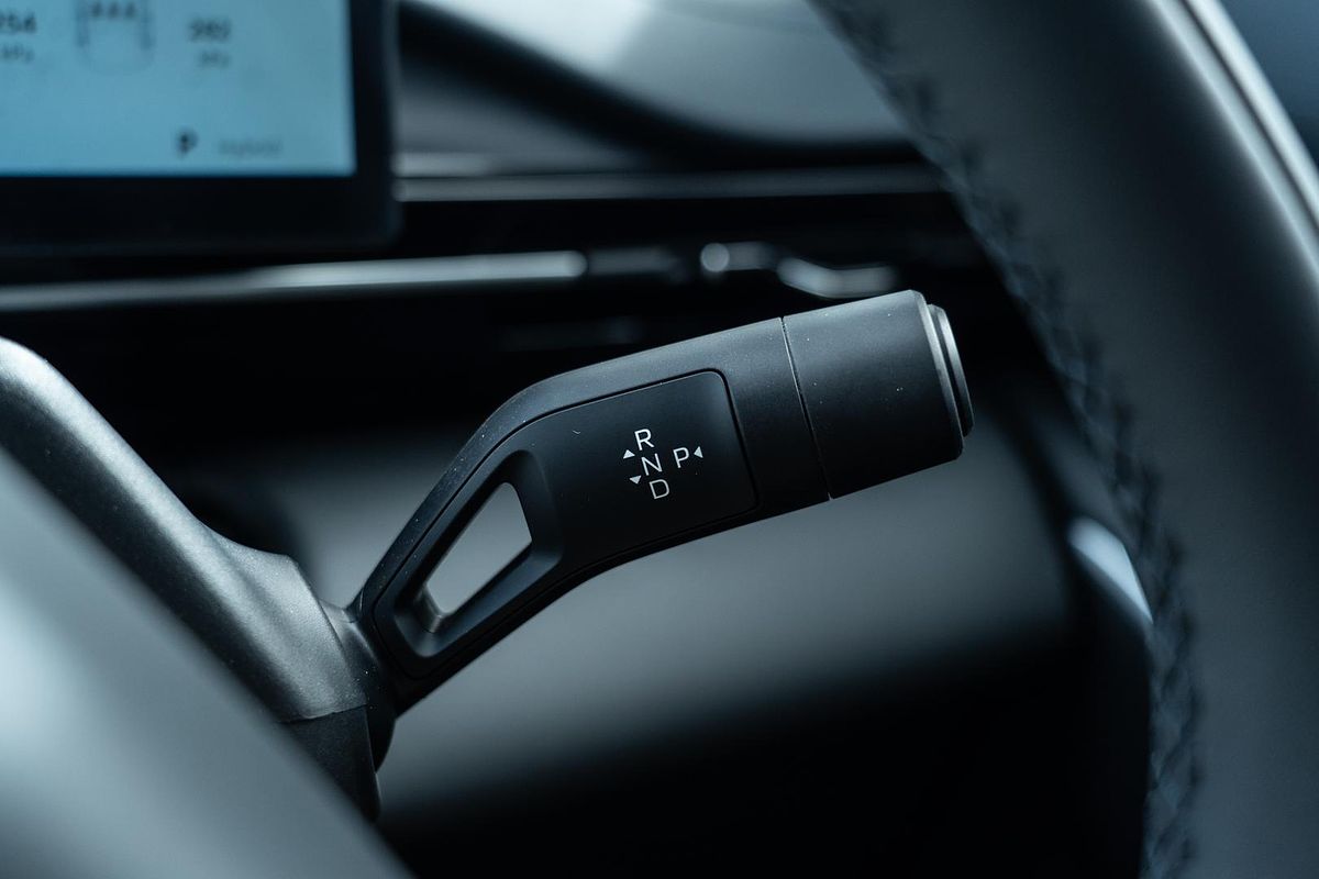 2025 Geely Starray EM-i Complete P145