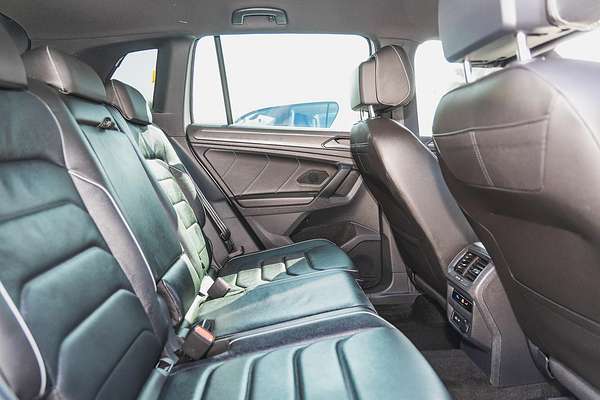 2023 Volkswagen Tiguan 162TSI R-Line 5N